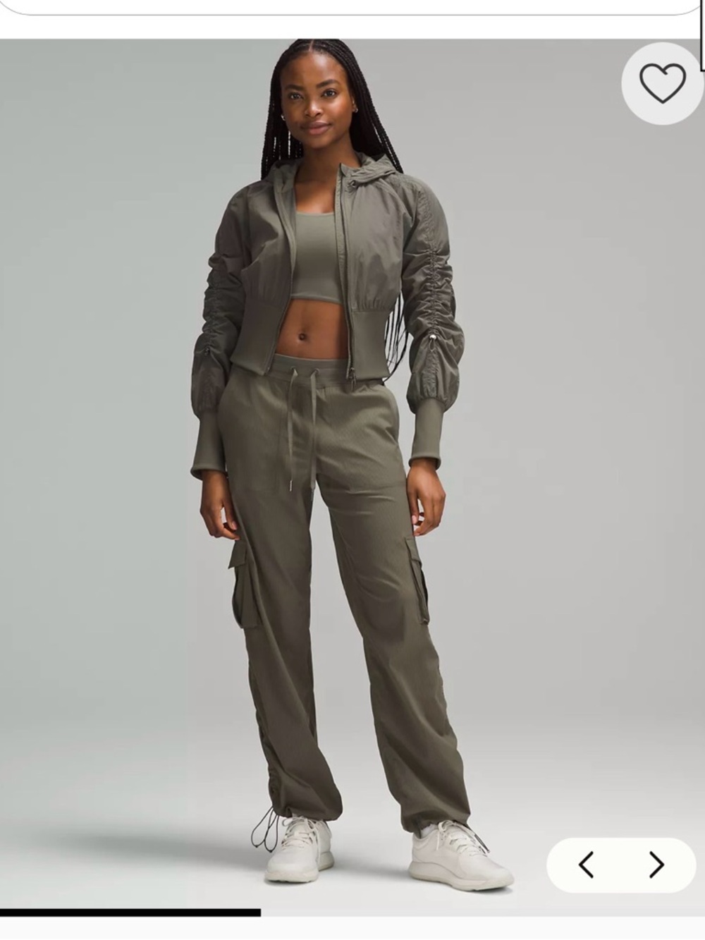 Dance Studio Relaxed-Fit Mid-Rise Cargo Pant